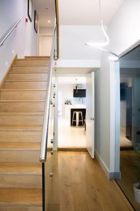 Edge14- Spacious, Stylish And Near The Beach! Ньюкі Екстер'єр фото