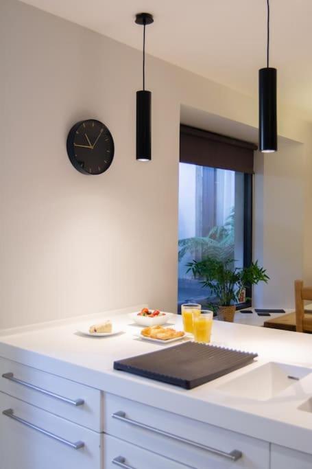 Edge14- Spacious, Stylish And Near The Beach! Ньюкі Екстер'єр фото